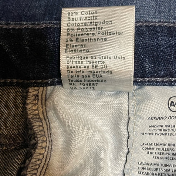 AG Stevie Capri Mid Rise Slim Straight Released Hem Slits Med Blue Denim Size 29 - Picture 12 of 13